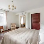 Burmistro Namas Pensjonat
