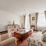 Pensjonat Burmistro Namas *