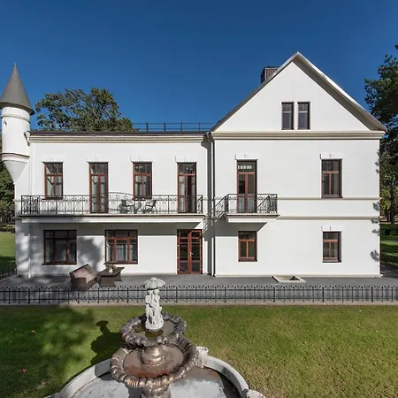 Hotel apartamentowy Burmistro Namas *