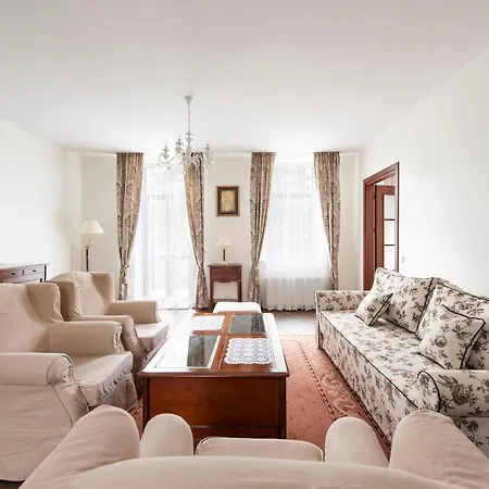 Hotel apartamentowy Burmistro Namas