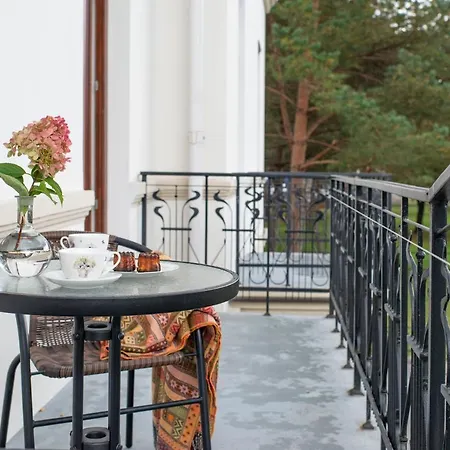 Burmistro Namas Hotel apartamentowy