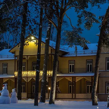 Hotel apartamentowy Burmistro Namas